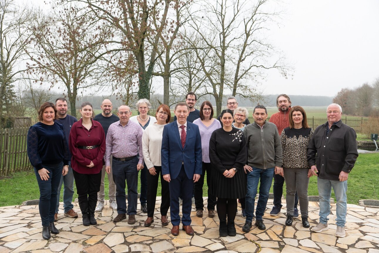 Image de groupe des élus du conseil municipal de Chesny